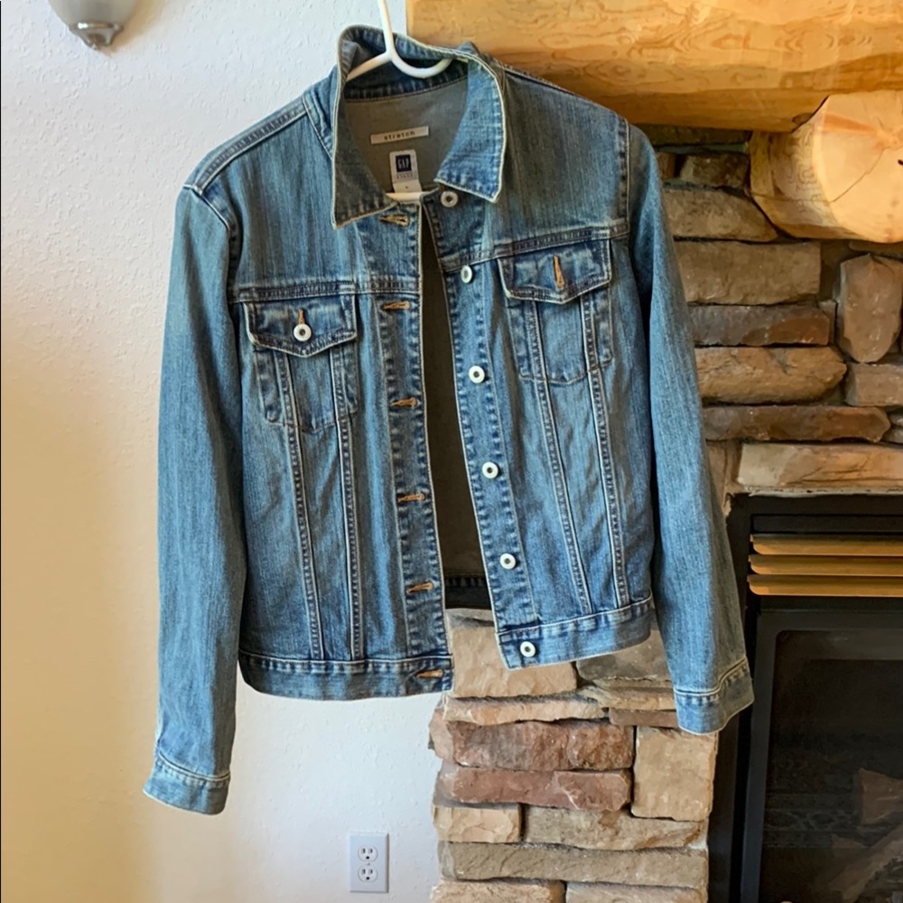 GAP Classic Blue Denim Jacket